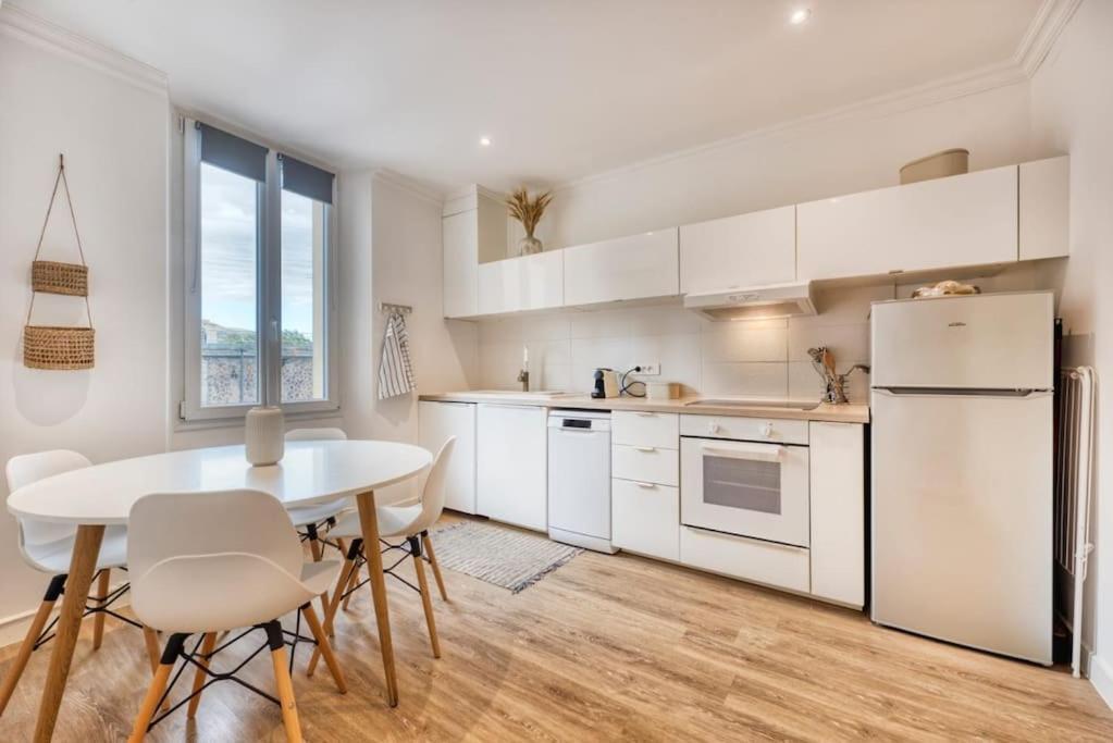 Appartement Neuf Centre Ville Et Plage A Proximite Saint-Raphaël Exteriér fotografie